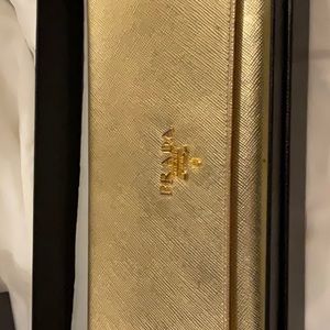Ladies leather Prada Wallet